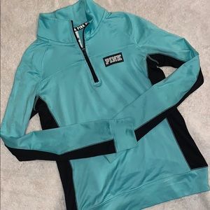 💗VS PINK Performance Quarterzip - Size S💗